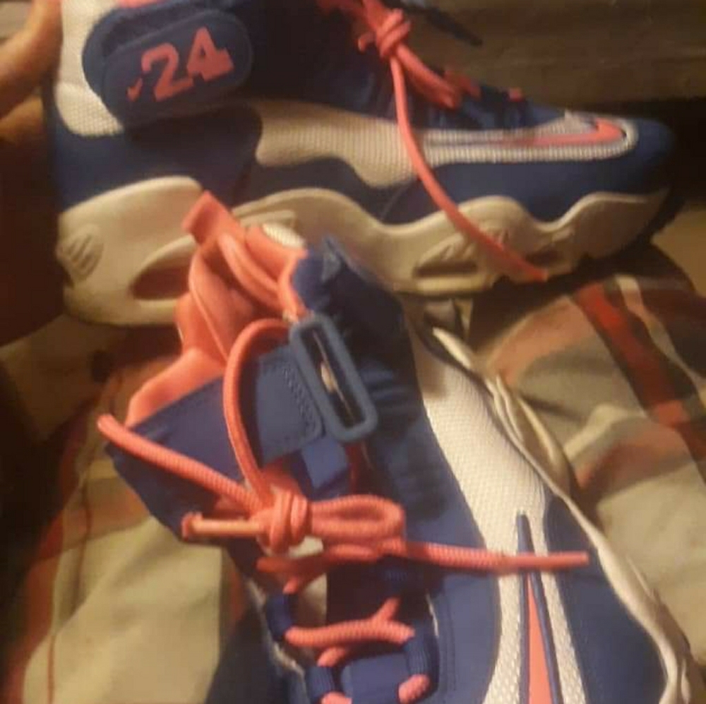 Ken Griffiny nike youth shoes
